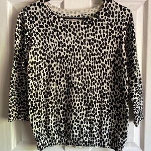 Old Navy patterned 3/4 sleeve sweater